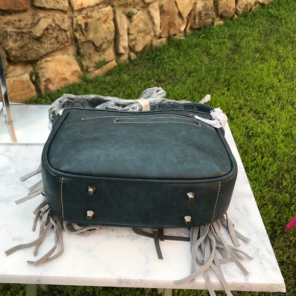 Montana West Aztec Crossbody NWT - Picture 6 of 7